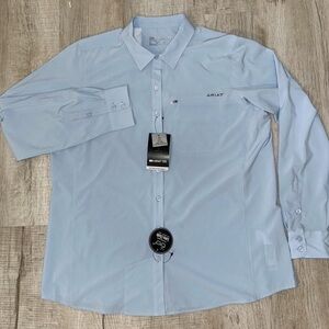 NWT Ariat Tek Women’s Blue XL Long Sleeve Button Up Shirt